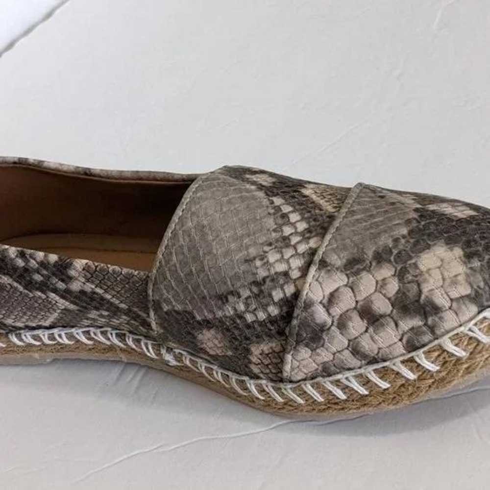 Women's Snakeskin Print Espadrille Platform SlipOn Flats Jute Sole Shoes 10 NEW - Picture 6 of 8